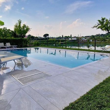 Sara Holiday Rentals Бардоліно Екстер'єр фото