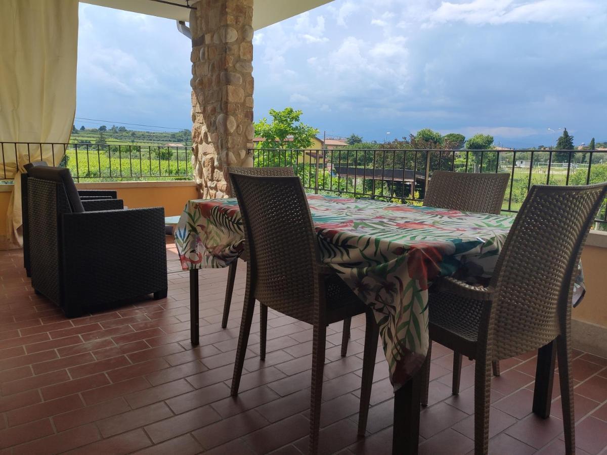 Sara Holiday Rentals Бардоліно Екстер'єр фото